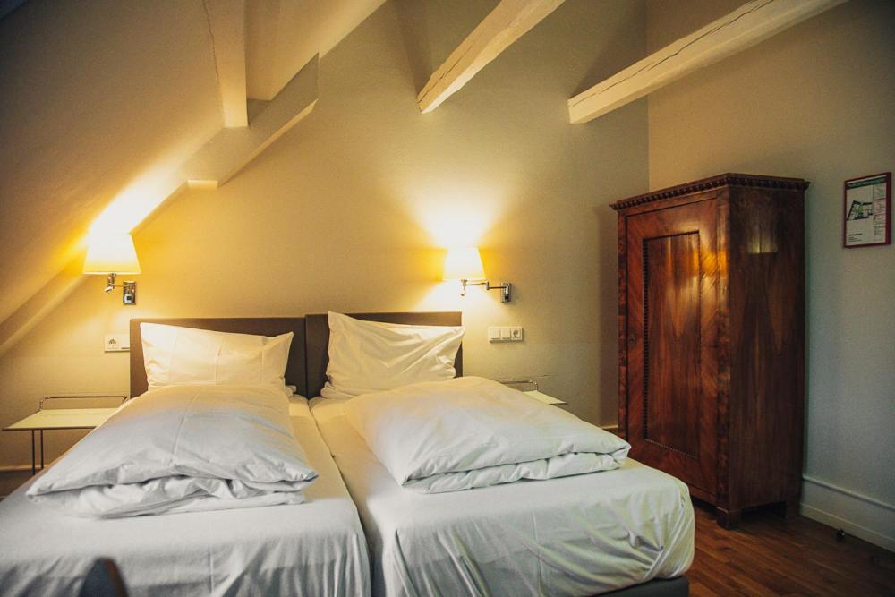 Weinhotel Eltvinum Eltville am Rhein ภายนอก รูปภาพ