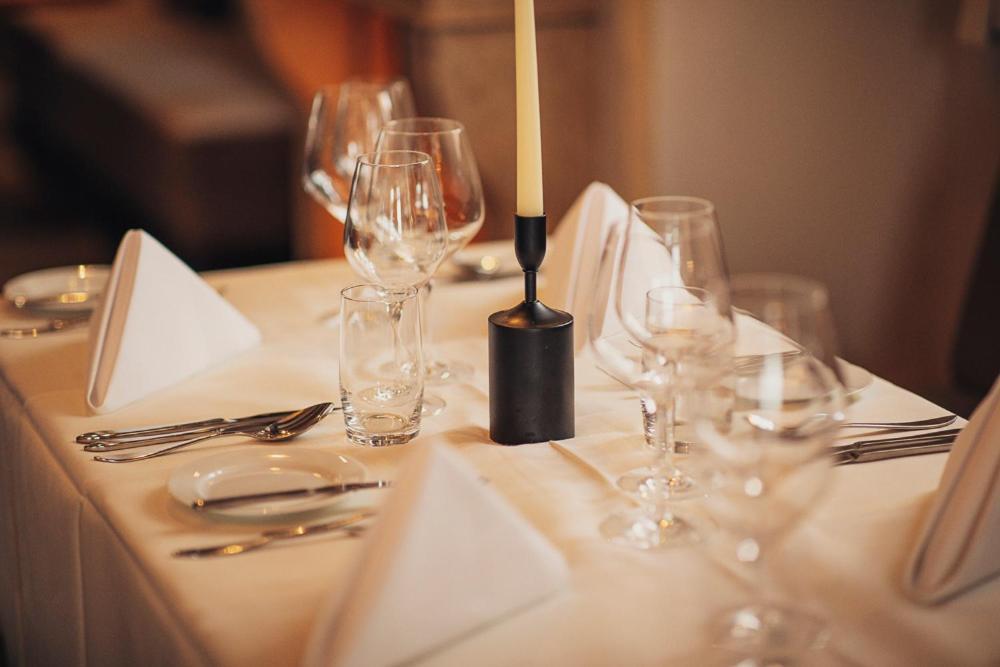 Weinhotel Eltvinum Eltville am Rhein ภายนอก รูปภาพ